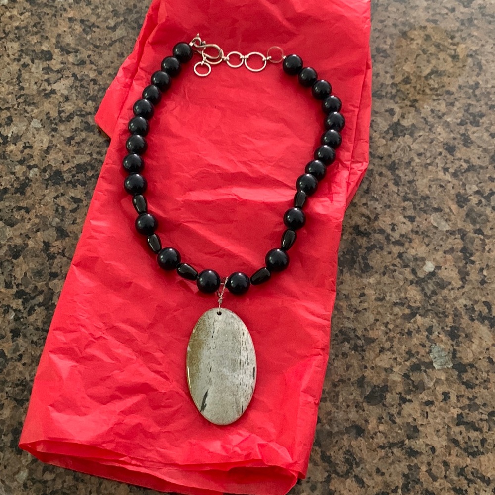 Decorative necklace